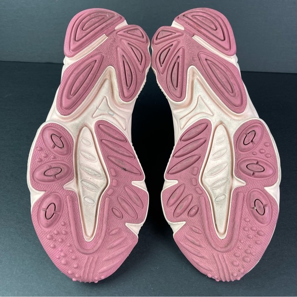 Adidas Ozweego Size 9 Women's Icy Pink Real Pink Maroon EE5719 - Picture 9 of 10